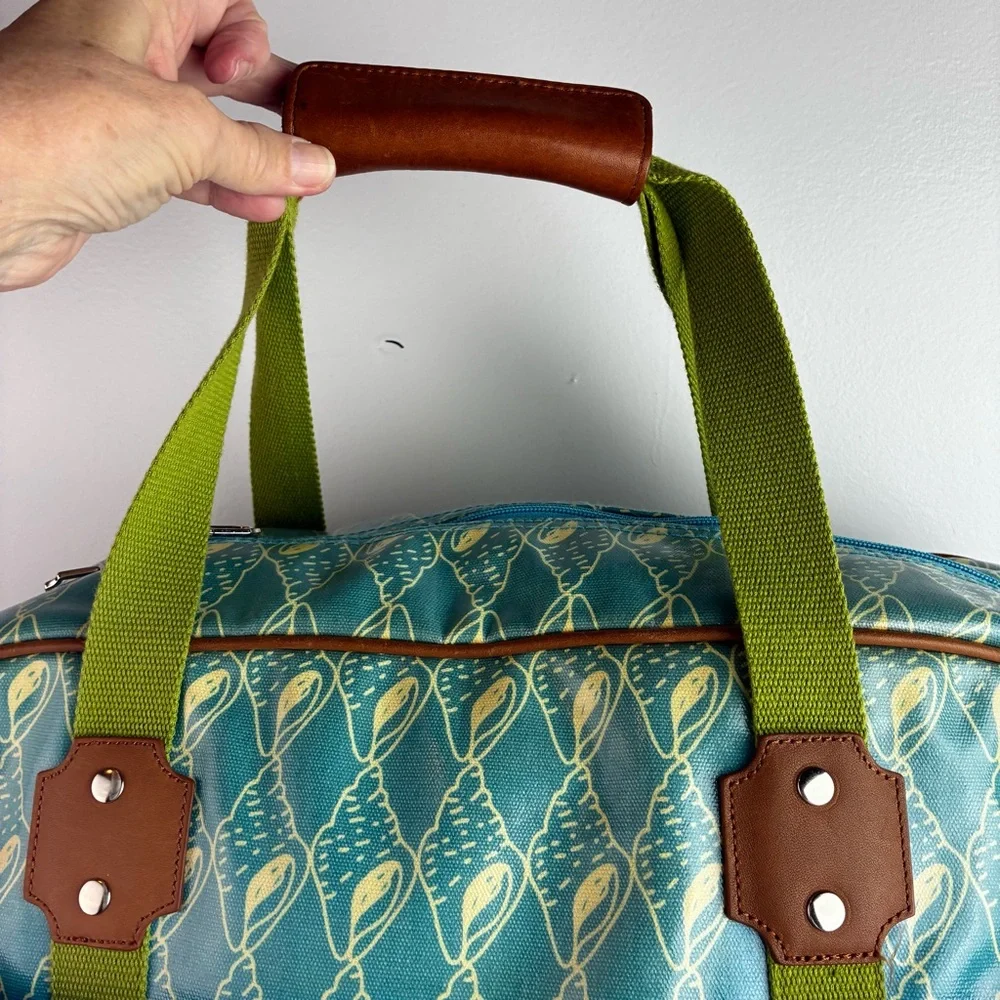 Halsea Weekender Travel Duffle Bag - Picture 4 of 9
